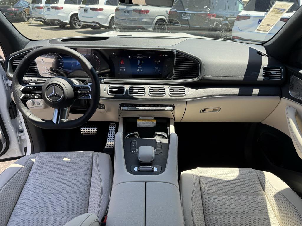 new 2025 Mercedes-Benz GLS 450 car, priced at $105,510