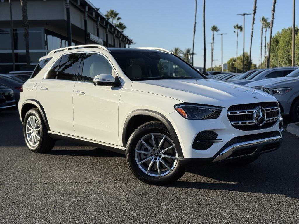 used 2025 Mercedes-Benz GLE 450e car, priced at $69,998