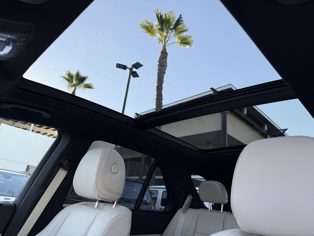 used 2025 Mercedes-Benz GLE 450e car, priced at $69,998