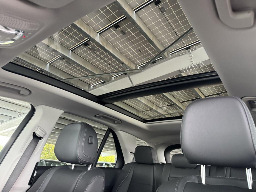 new 2026 Mercedes-Benz GLE 450 car, priced at $82,010