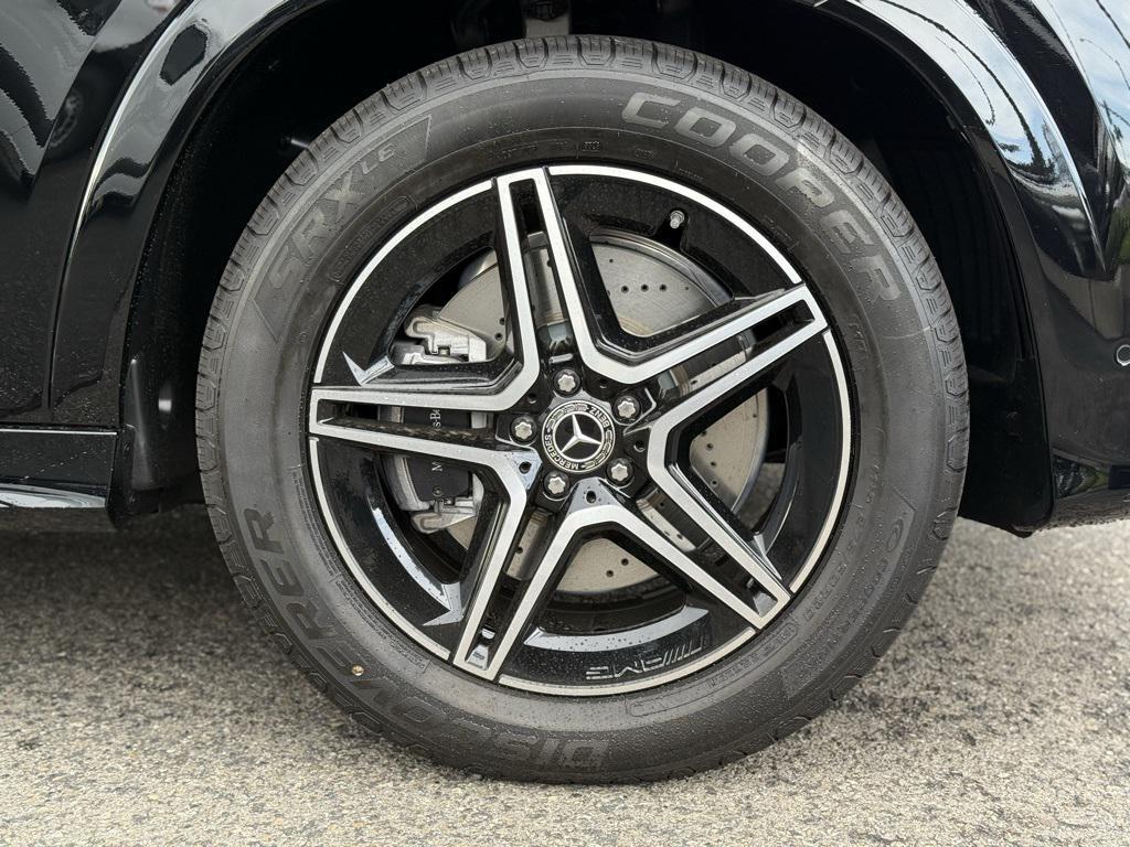 new 2026 Mercedes-Benz GLE 450 car, priced at $82,010