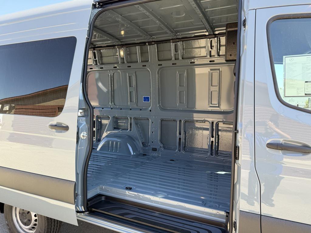 new 2025 Mercedes-Benz Sprinter 2500 car, priced at $76,309