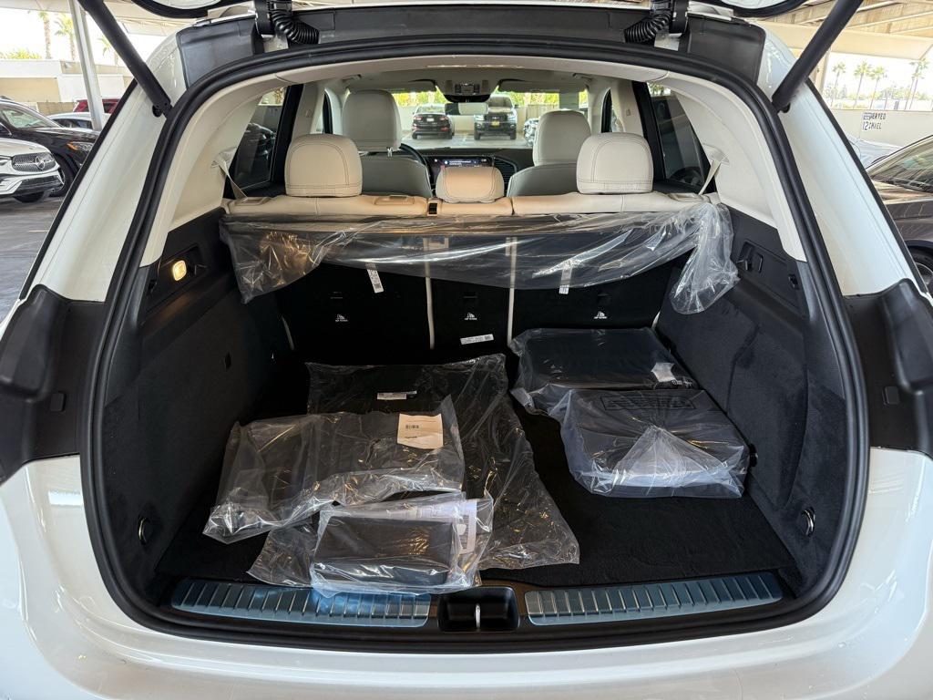 new 2026 Mercedes-Benz GLE 450e car, priced at $77,210