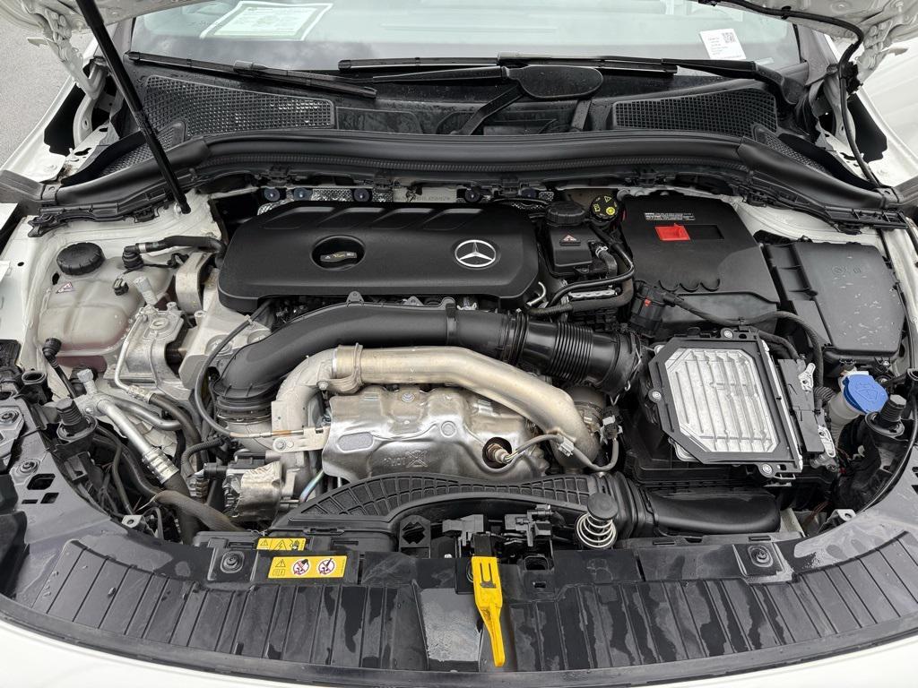 used 2025 Mercedes-Benz GLA 250 car, priced at $39,998