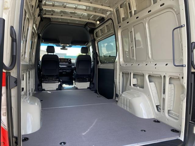 new 2025 Mercedes-Benz Sprinter 2500 car, priced at $77,493