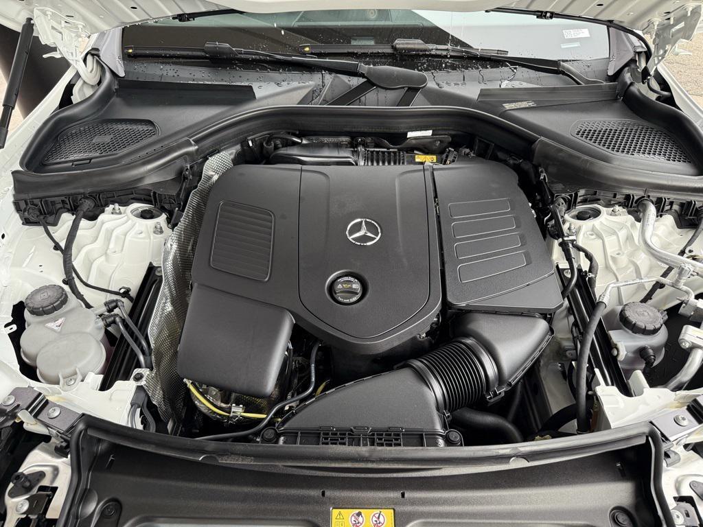 new 2026 Mercedes-Benz GLC 300 car, priced at $53,050