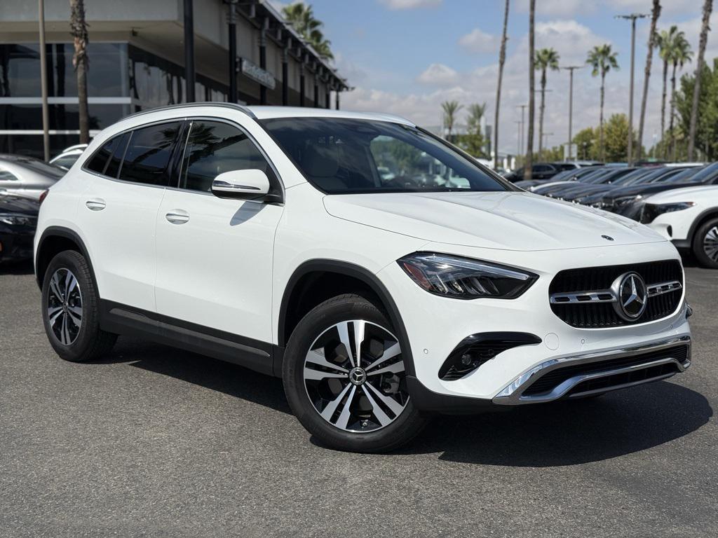 used 2025 Mercedes-Benz GLA 250 car, priced at $40,998