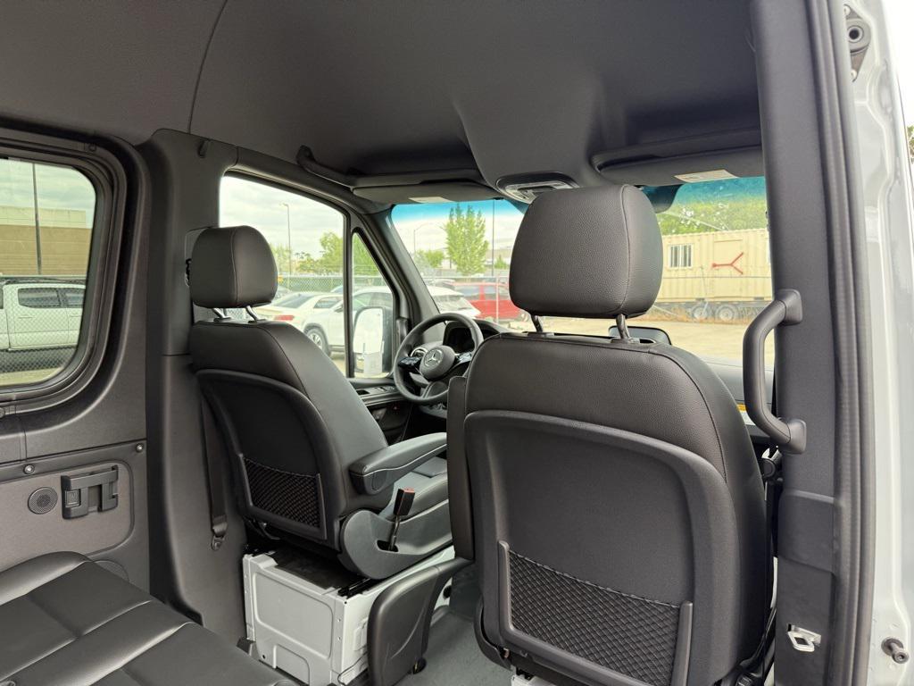 new 2025 Mercedes-Benz Sprinter 2500 car, priced at $72,637
