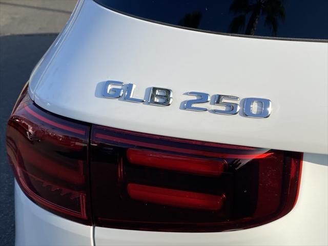 new 2025 Mercedes-Benz GLB 250 car, priced at $48,570