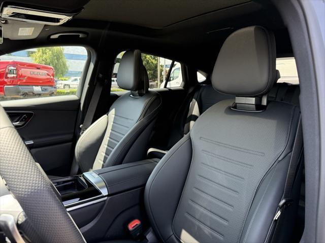 new 2025 Mercedes-Benz GLC 300 car, priced at $64,695