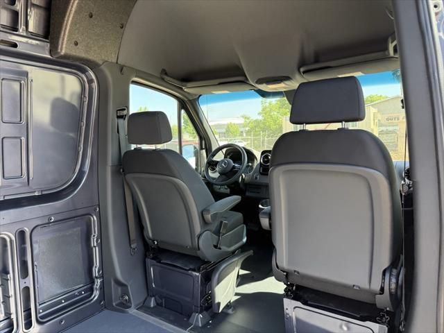 new 2025 Mercedes-Benz Sprinter 2500 car, priced at $70,613
