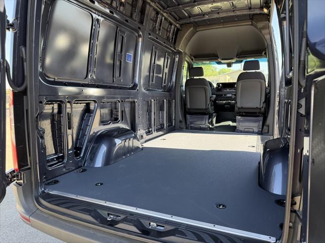 new 2025 Mercedes-Benz Sprinter 2500 car, priced at $70,613