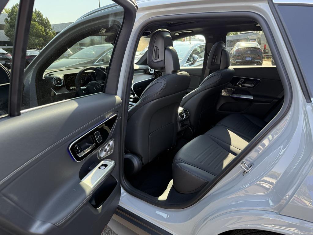 new 2026 Mercedes-Benz GLC 350e car, priced at $70,700