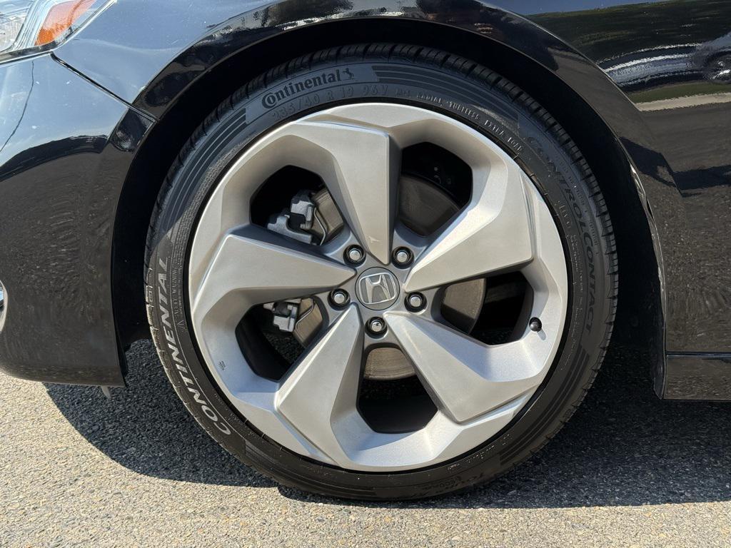 used 2018 Honda Accord car, priced at $21,000