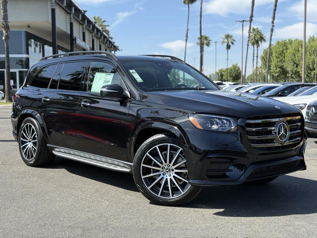 new 2025 Mercedes-Benz GLS 580 car, priced at $121,145