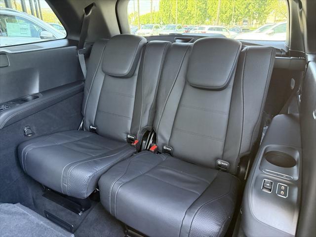 new 2025 Mercedes-Benz GLS 580 car, priced at $121,145