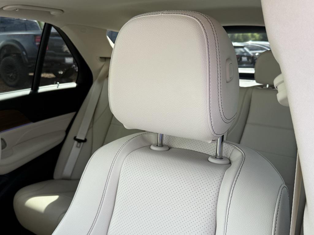 used 2025 Mercedes-Benz GLE 450e car, priced at $65,500