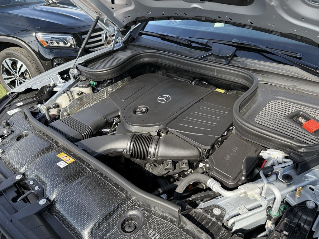 new 2026 Mercedes-Benz GLE 450e car, priced at $77,050