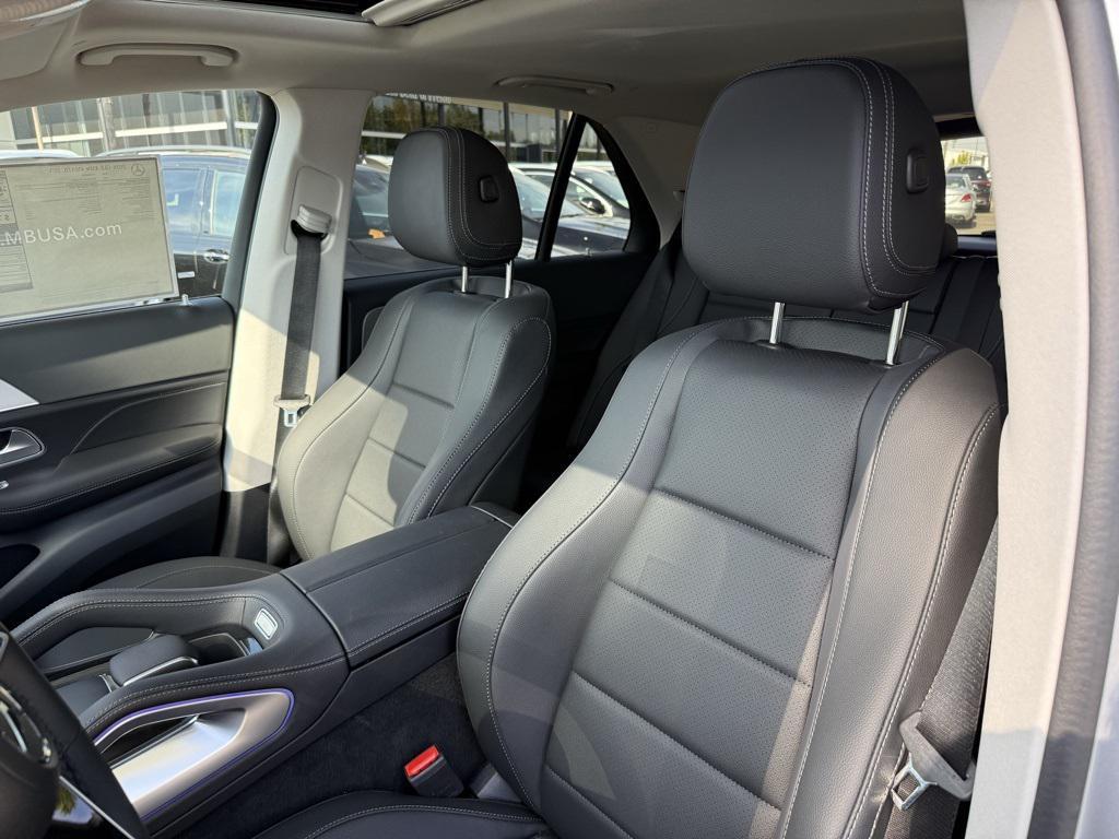 new 2026 Mercedes-Benz GLE 450e car, priced at $77,050