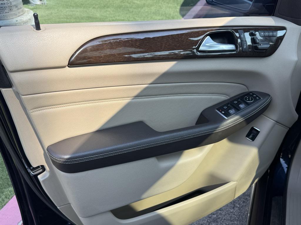 used 2015 Mercedes-Benz M-Class car, priced at $15,998