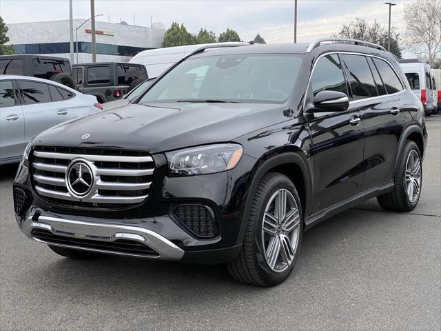 new 2025 Mercedes-Benz GLS 450 car, priced at $93,920