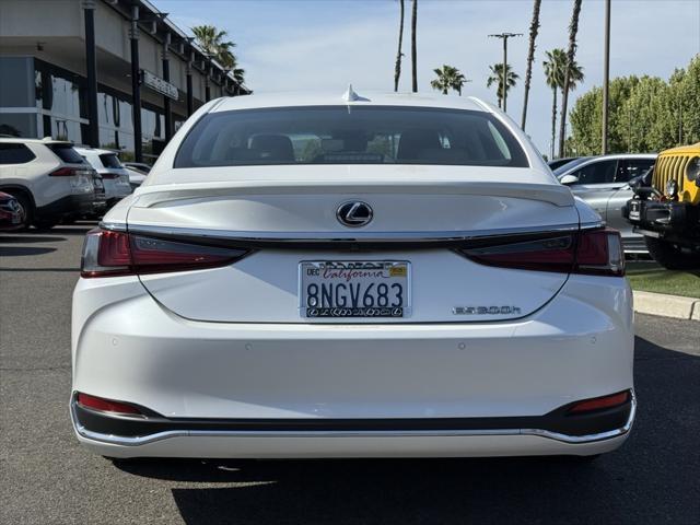 used 2020 Lexus ES 300h car, priced at $32,998
