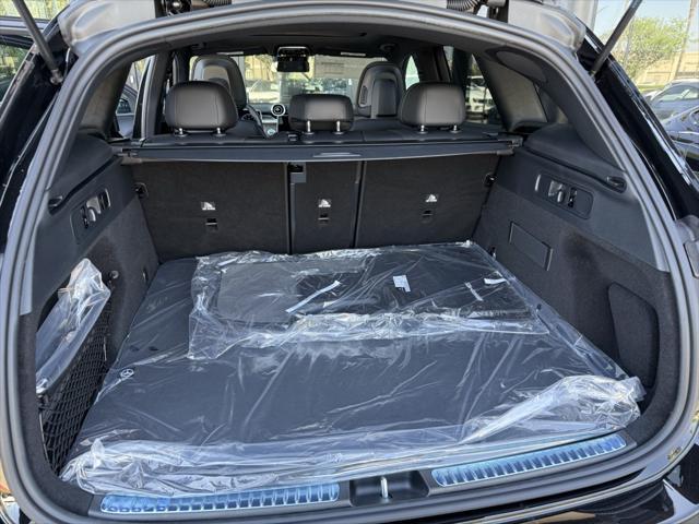 new 2025 Mercedes-Benz GLC 300 car, priced at $57,425