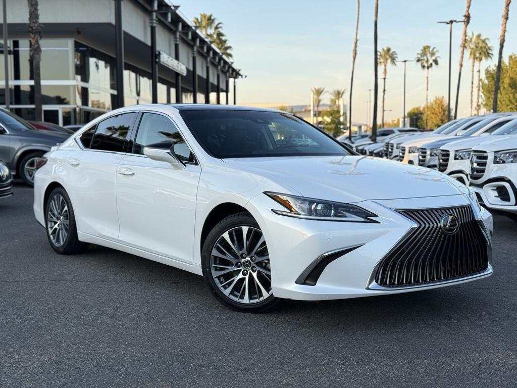 used 2021 Lexus ES 350 car, priced at $28,500