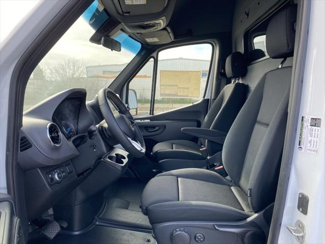 new 2024 Mercedes-Benz Sprinter 2500 car, priced at $81,117