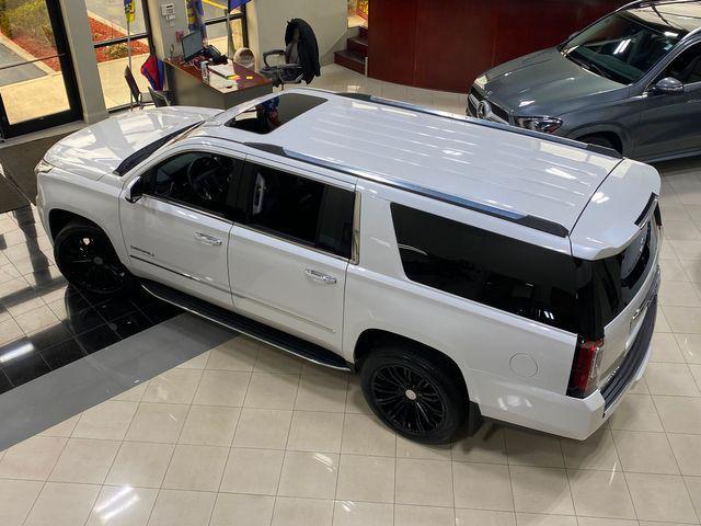 used 2020 GMC Yukon XL car, priced at $39,158