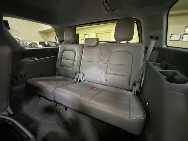 used 2019 Lincoln Navigator car