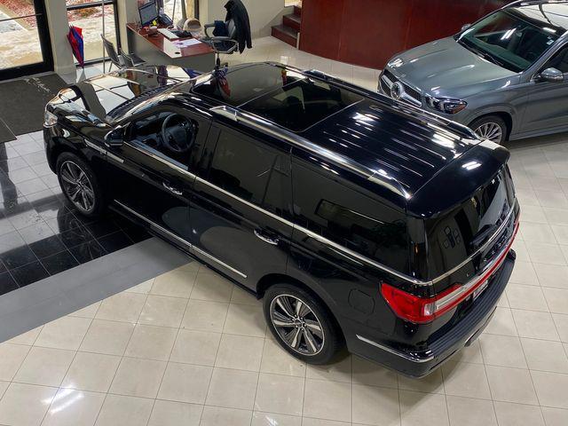 used 2019 Lincoln Navigator car