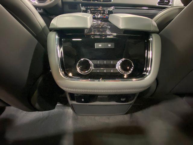 used 2019 Lincoln Navigator car