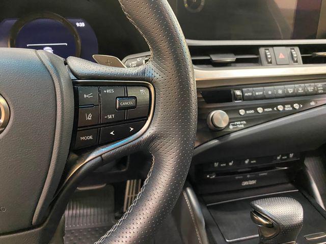 used 2021 Lexus ES 350 car, priced at $32,999