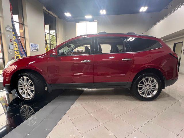 used 2014 Chevrolet Traverse car, priced at $10,890