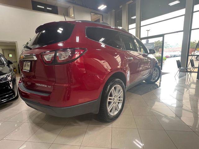 used 2014 Chevrolet Traverse car, priced at $10,890