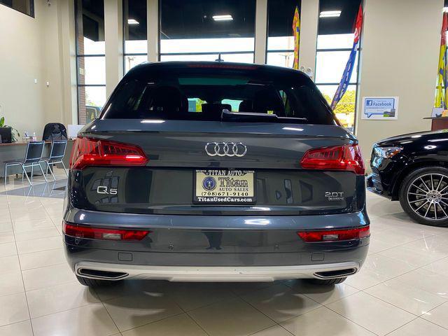 used 2018 Audi Q5 car, priced at $19,387