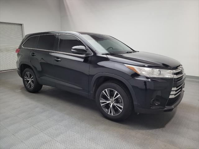 used 2019 Toyota Highlander car, priced at $22,895