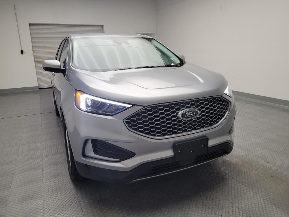 used 2024 Ford Edge car, priced at $24,095