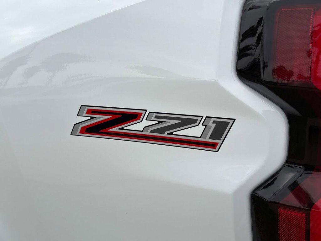 new 2026 Chevrolet Colorado car, priced at $45,970