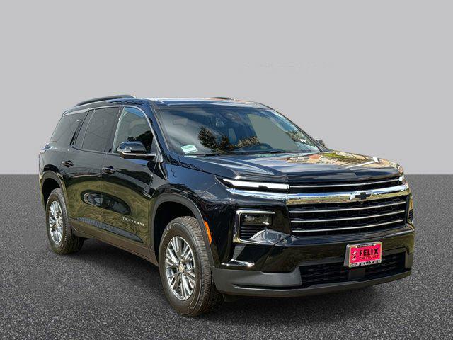 used 2025 Chevrolet Traverse car, priced at $41,995