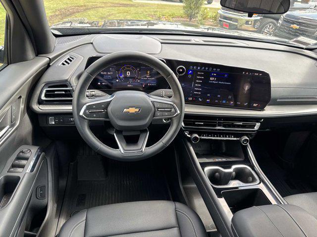 used 2025 Chevrolet Traverse car, priced at $41,995