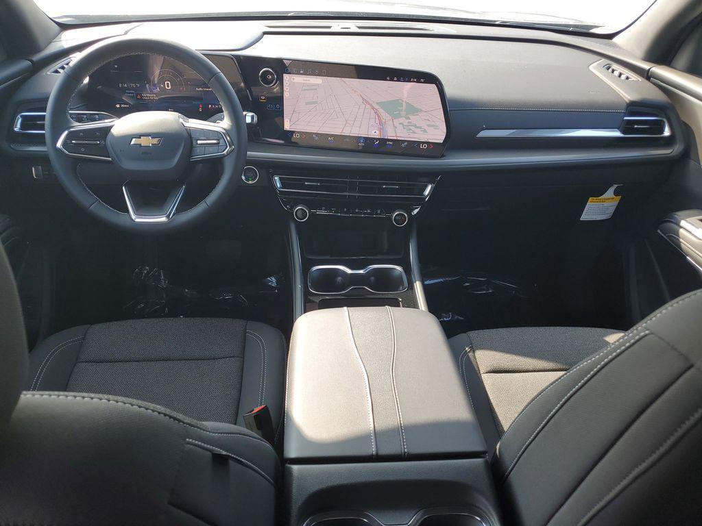 new 2026 Chevrolet Traverse car, priced at $48,095