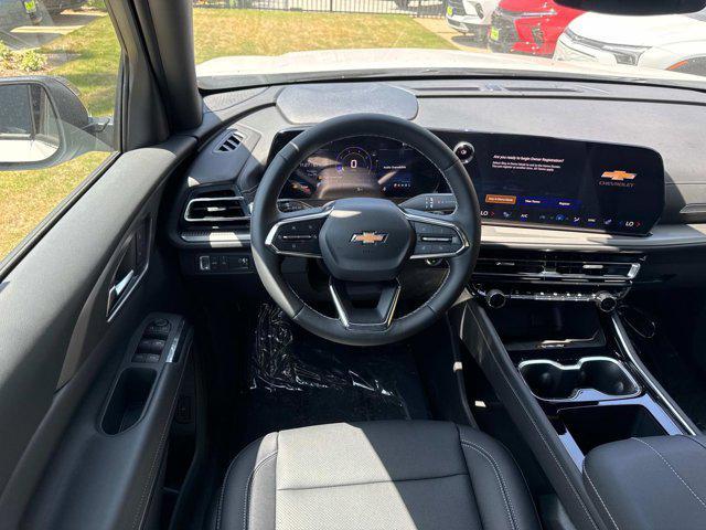 new 2025 Chevrolet Traverse car, priced at $47,540