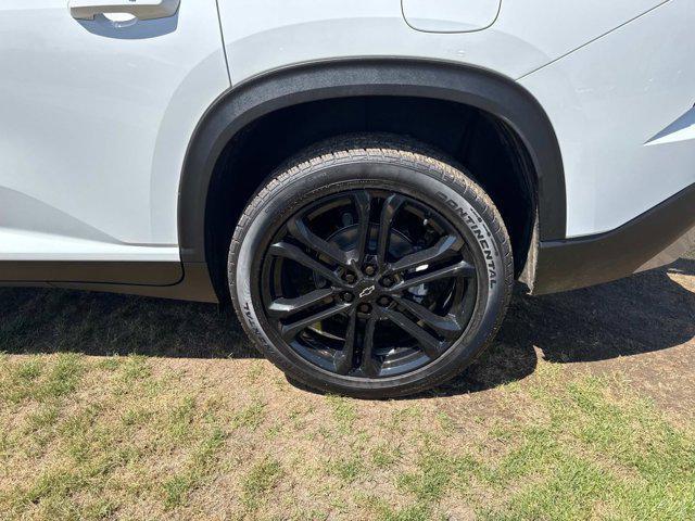 new 2025 Chevrolet Traverse car, priced at $44,940