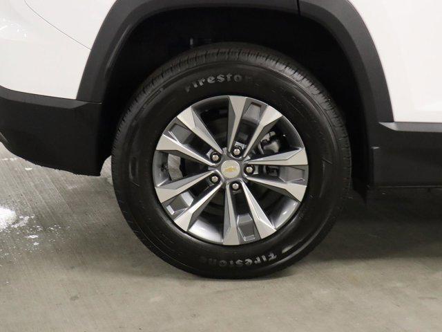 new 2025 Chevrolet Equinox car, priced at $31,325