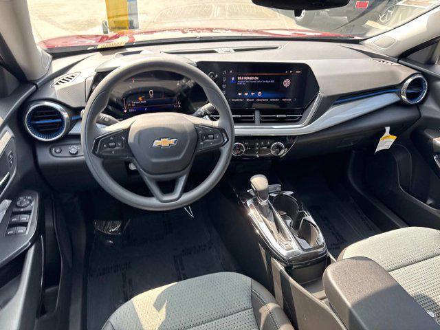 new 2025 Chevrolet Trax car, priced at $24,095