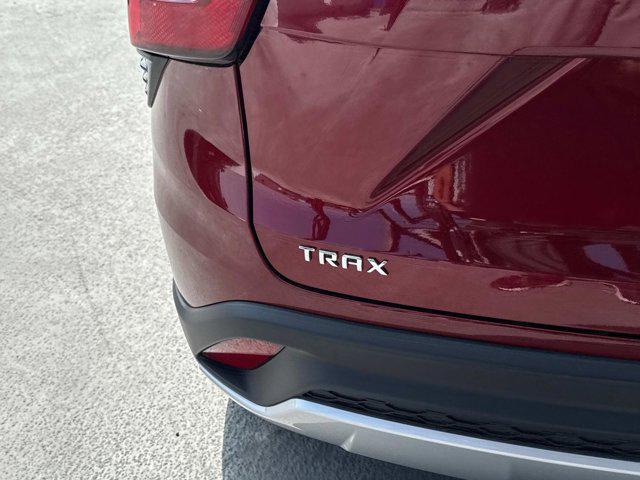 new 2025 Chevrolet Trax car, priced at $24,095