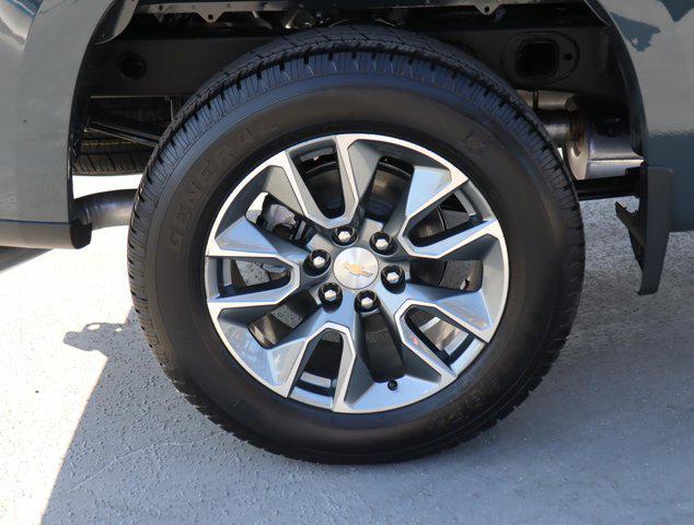 new 2025 Chevrolet Silverado 1500 car, priced at $51,990