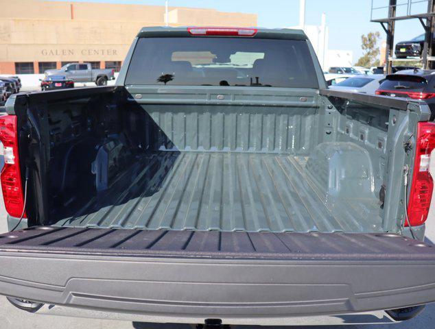 new 2025 Chevrolet Silverado 1500 car, priced at $51,990